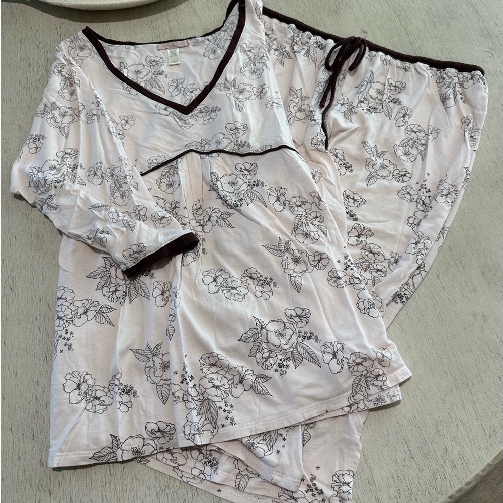 Donna Nadeau Sweet Floral Pajama Set - Pink with Brown details and print